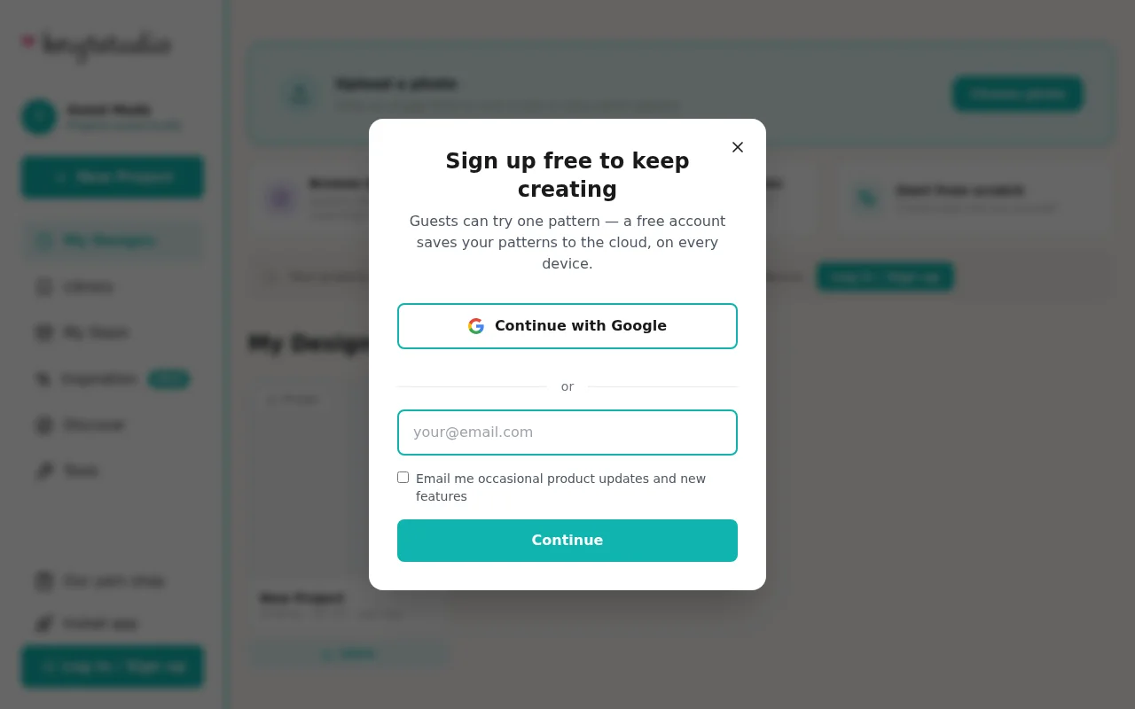 El aviso de registro que ven los invitados: una cuenta gratuita guarda tus patrones en la nube, en todos tus dispositivos